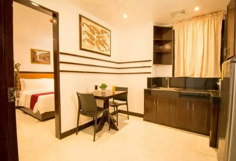 Diamond Hotel And Resto