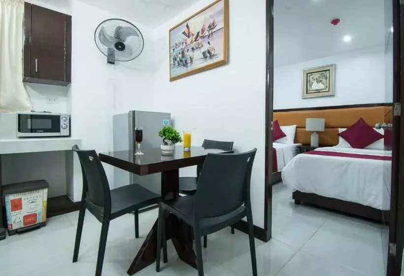 Diamond Hotel And Resto