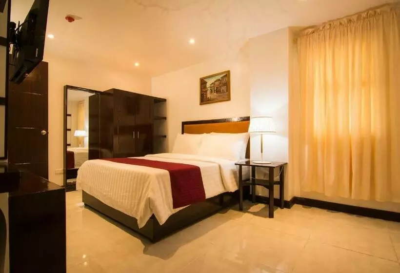 Diamond Hotel And Resto