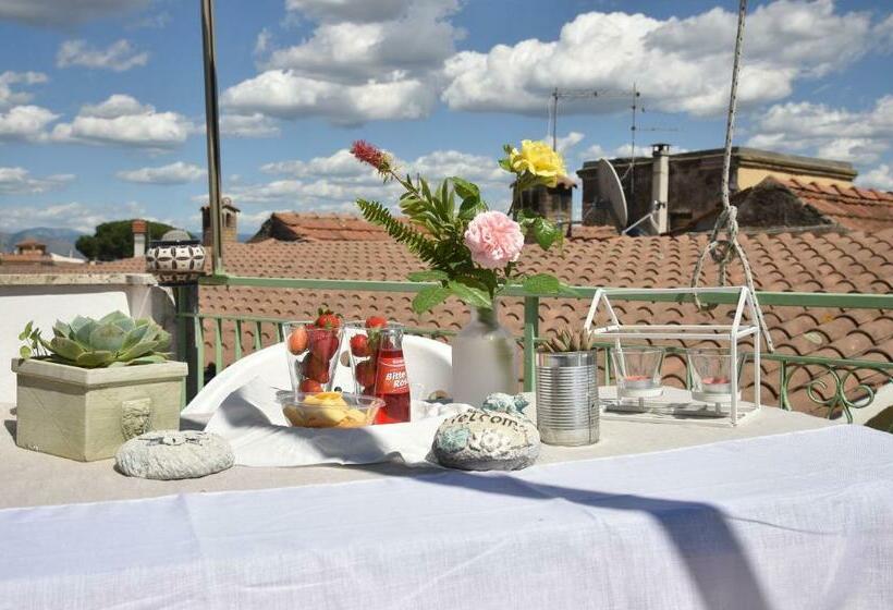 ペンション Jerry & Titty House