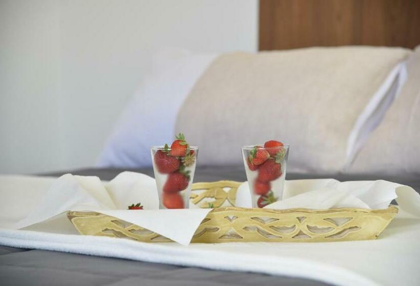 ペンション Jerry & Titty House