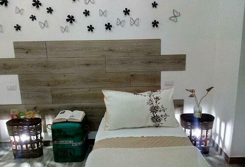 ペンション Jerry & Titty House