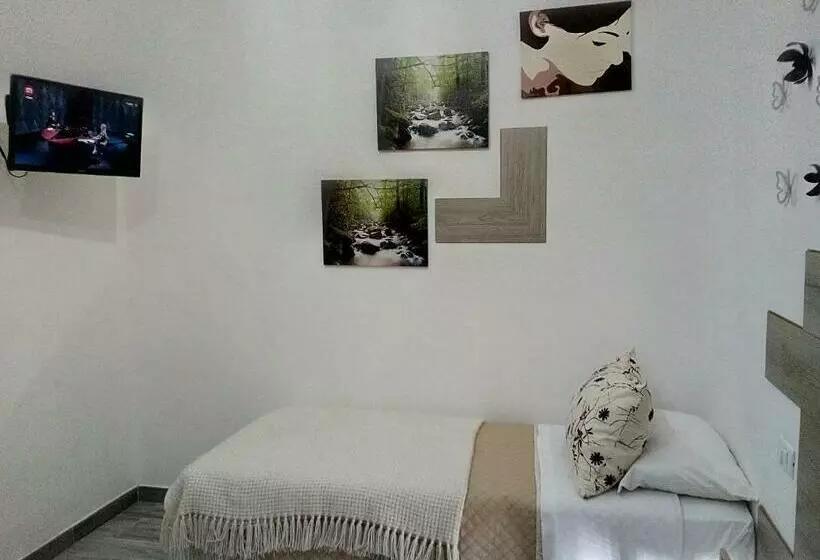 ペンション Jerry & Titty House