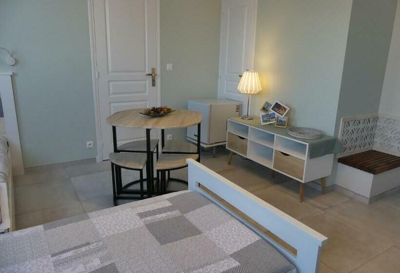 ベッドアンドブレックファースト Les Ambaciales