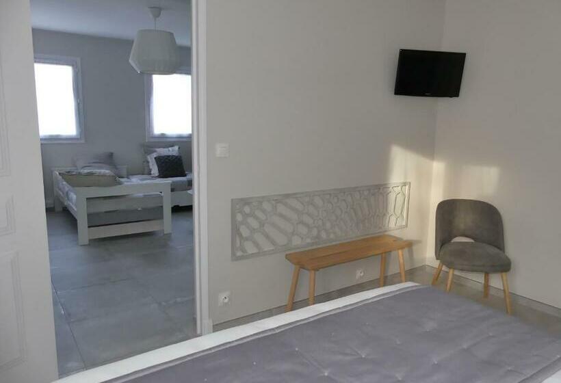 ベッドアンドブレックファースト Les Ambaciales