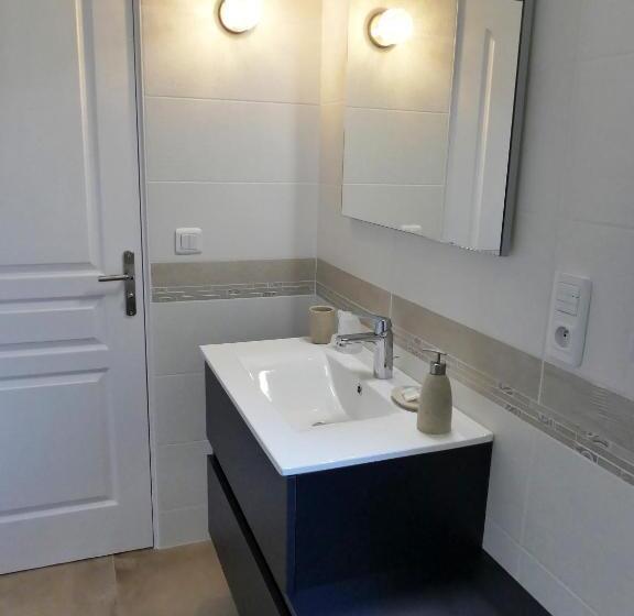 ベッドアンドブレックファースト Les Ambaciales