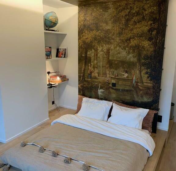 تختخواب و صبحانه Margaretha S Room