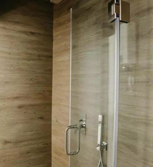 پانسیون Casa Roaz