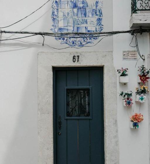 بنسيون Casa Roaz