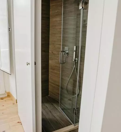 پانسیون Casa Roaz