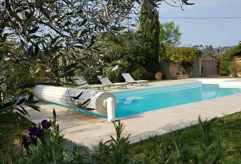 بنسيون La Parenthèse