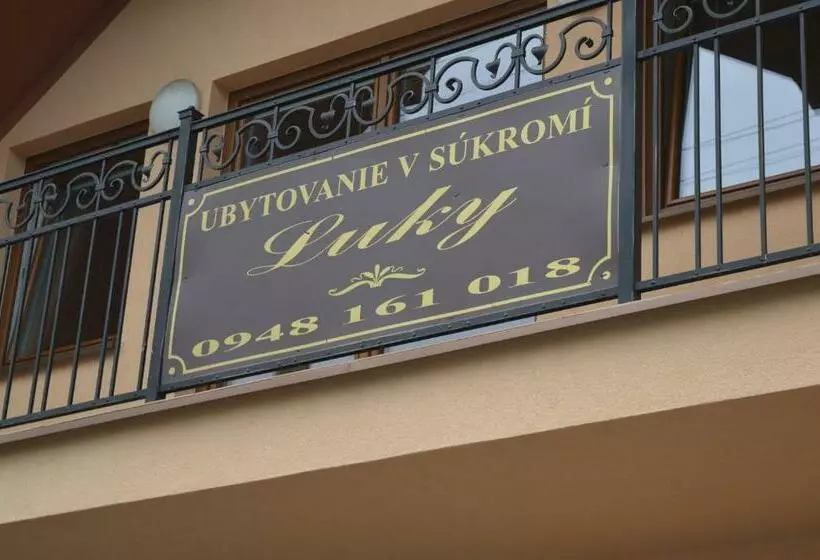 ペンション Ubytovanie Luky