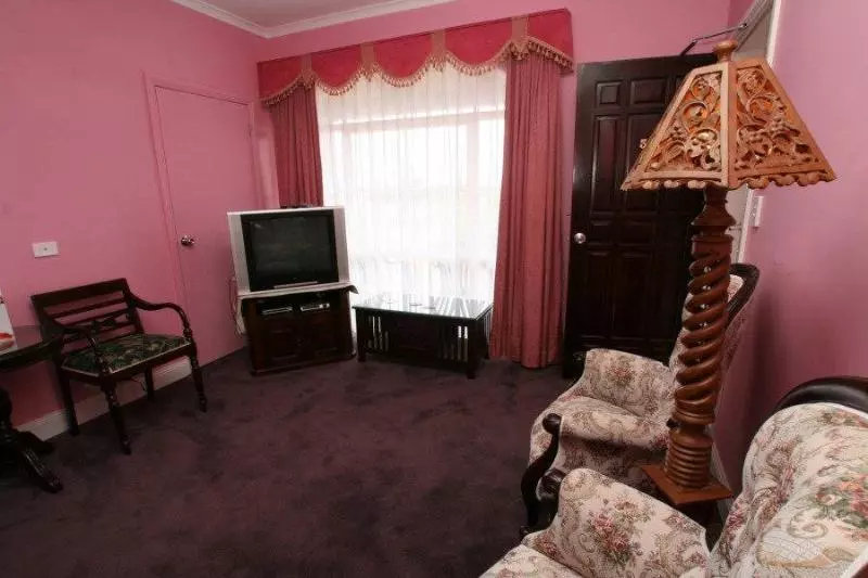 Hatchers Richmond Manor