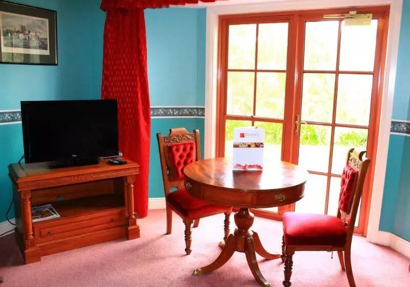 Hatchers Richmond Manor