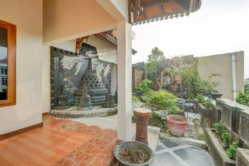 Отель Adya Nalendra Boutique