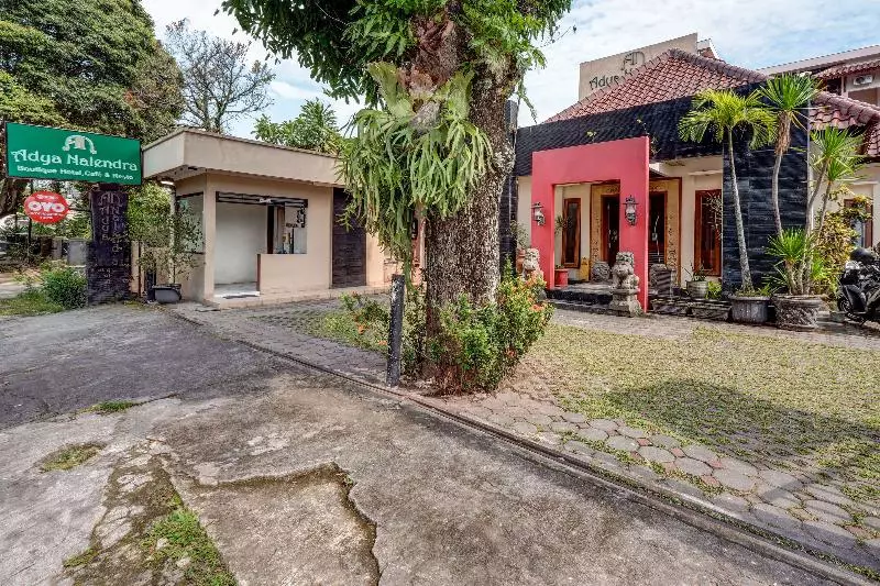 Отель Adya Nalendra Boutique