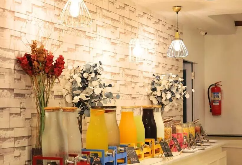 Отель Amata Patong