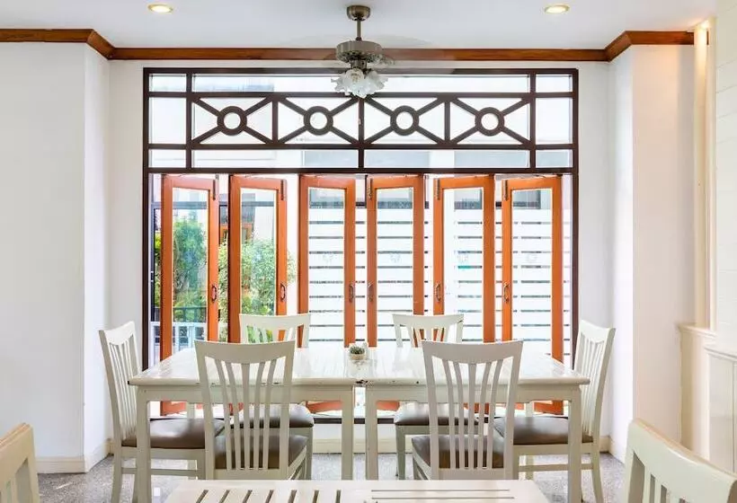 Отель Amata Patong