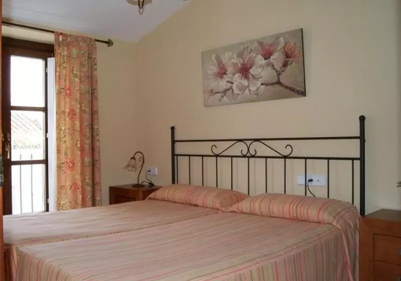 ホテル Apartamentos Casa Palacio Luna