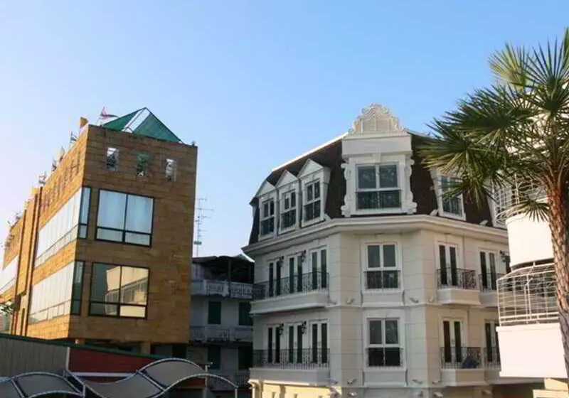 فندق Aurum The River Place