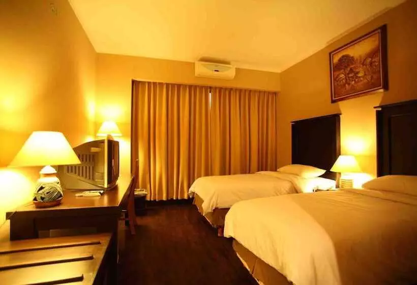 Отель Bali World