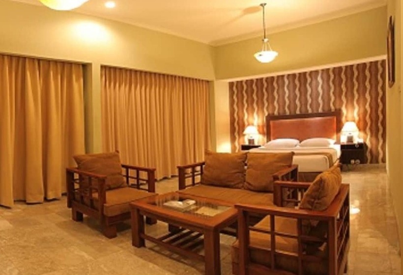 בית מלון כפרי Bali World