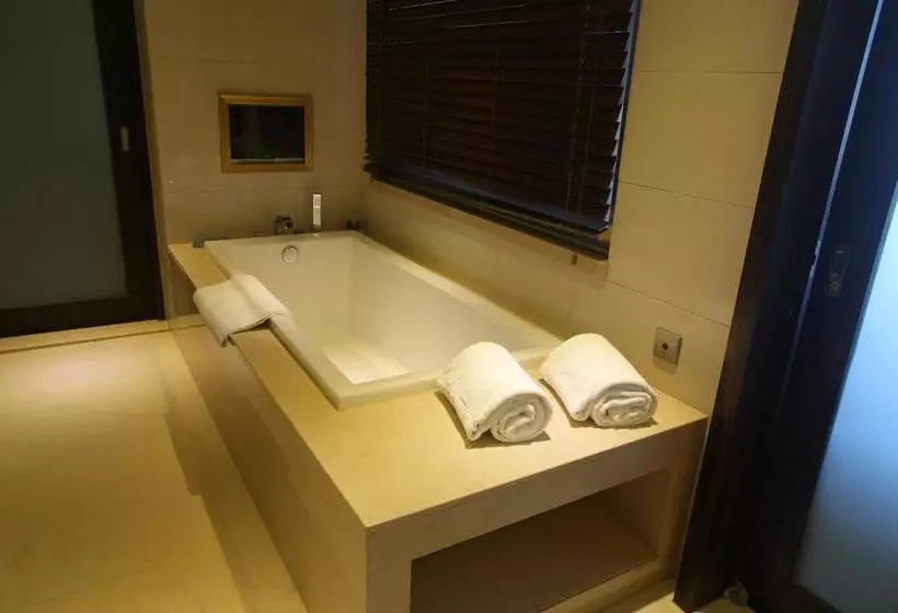 هتل Beijing Changbaishan International