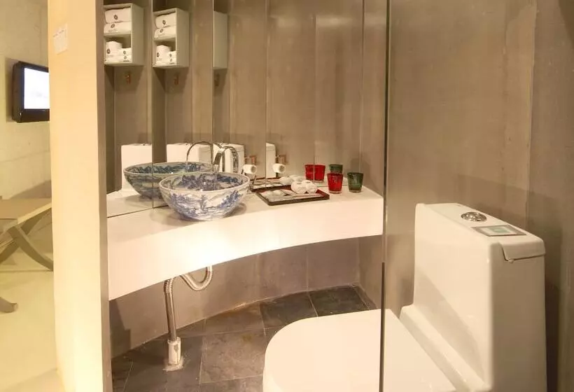 Hotel China Community Art Habitat