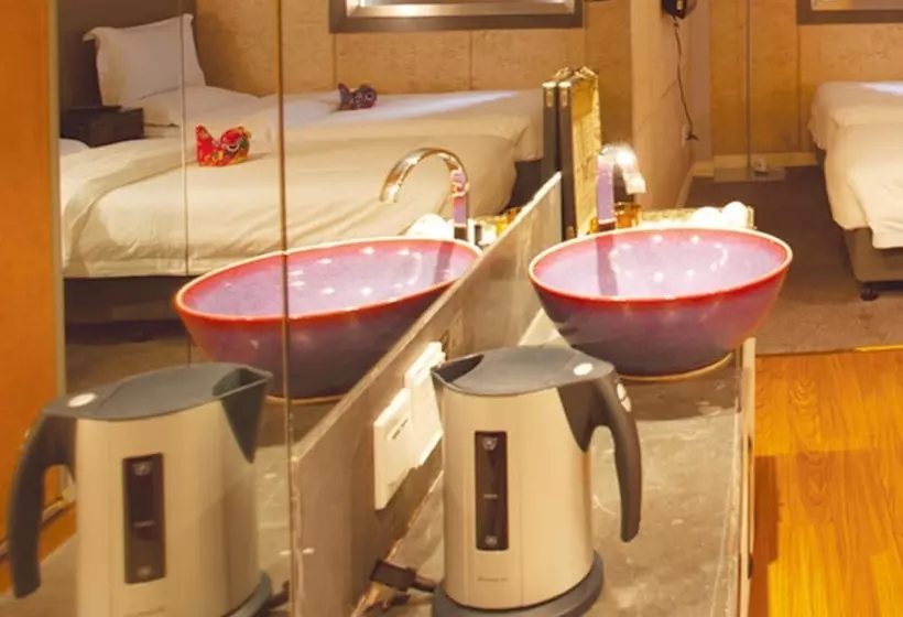 Hotel China Community Art Habitat