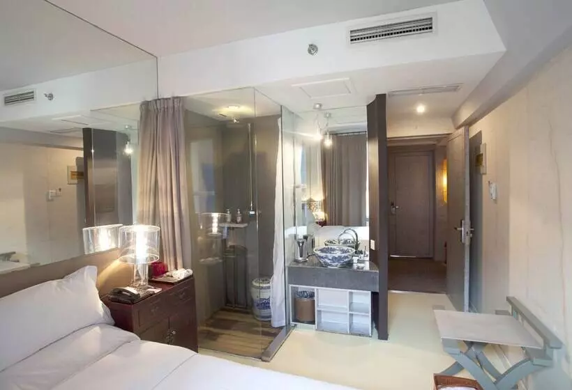 Hotel China Community Art Habitat