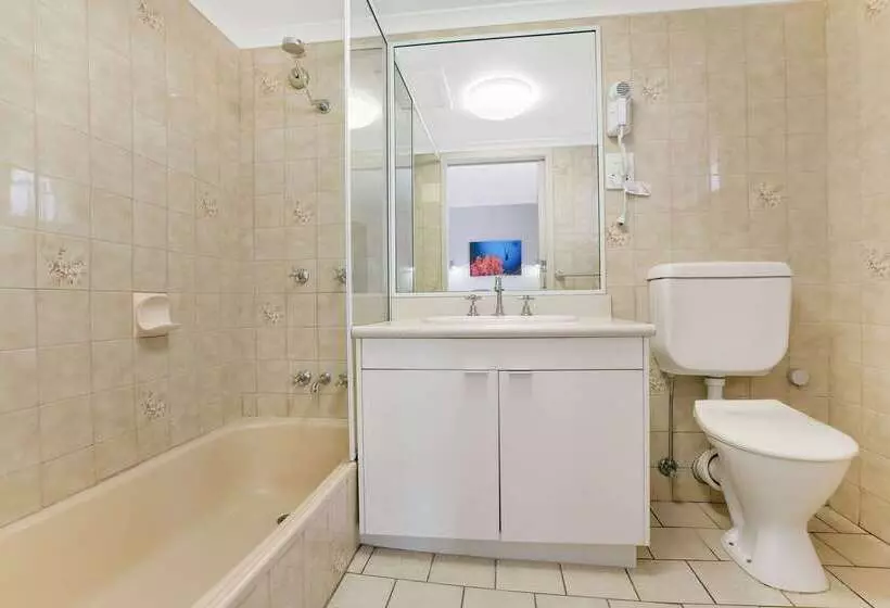 Hotel Comfort Inn Cairns City