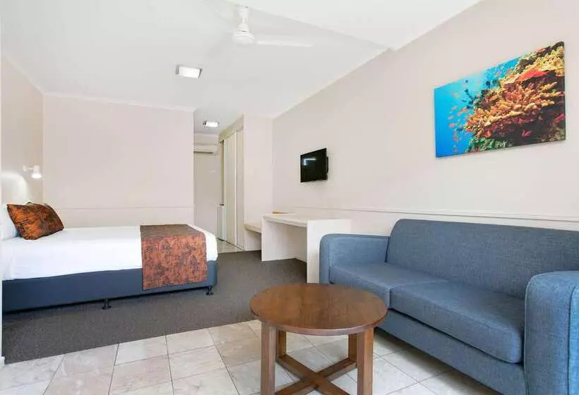 Hotel Comfort Inn Cairns City