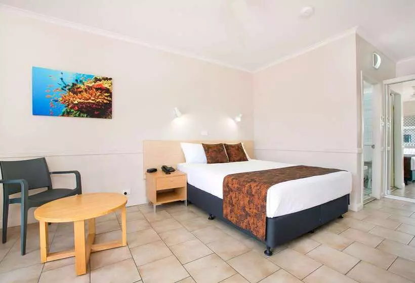 Hotel Comfort Inn Cairns City