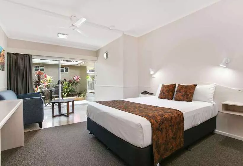 Hotel Comfort Inn Cairns City