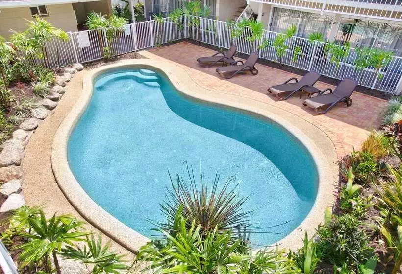 Hotel Comfort Inn Cairns City