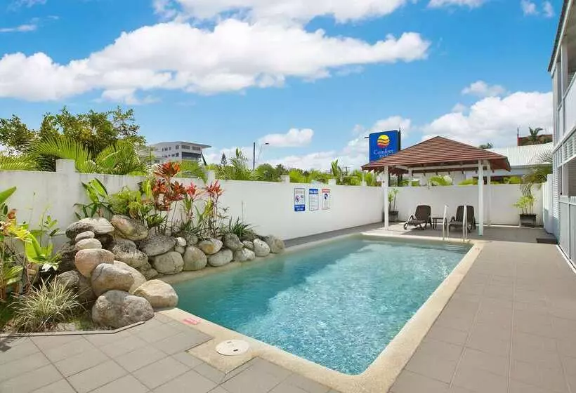 Hotel Comfort Inn Cairns City