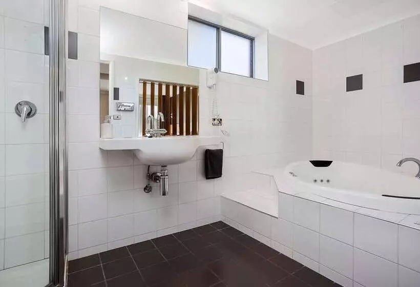 ホテル Comfort Inn On Raglan