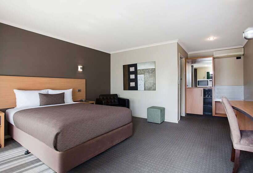 בית מלון כפרי Comfort Inn On Raglan