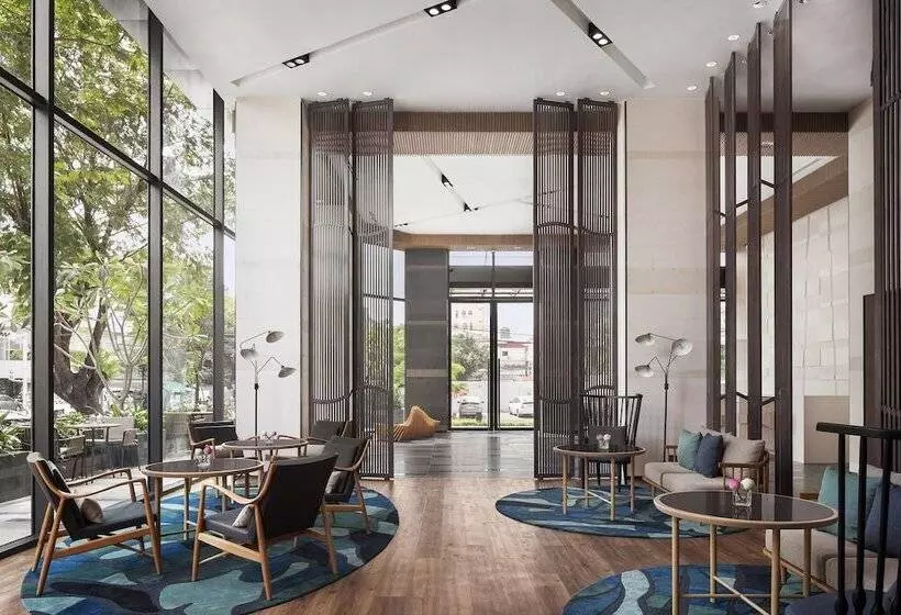 فندق Courtyard By Marriott Phnom Penh