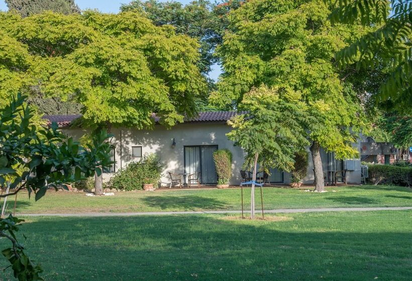 호텔 Degania Bet Kibbutz Country Lodging