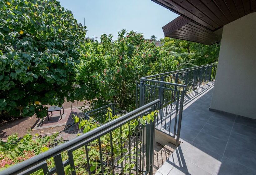 호텔 Degania Bet Kibbutz Country Lodging