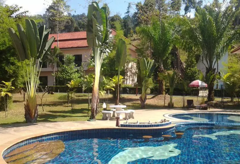 هتل Golden Cliff Beach Resort