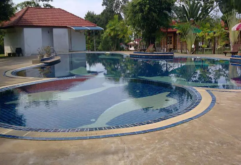 هتل Golden Cliff Beach Resort