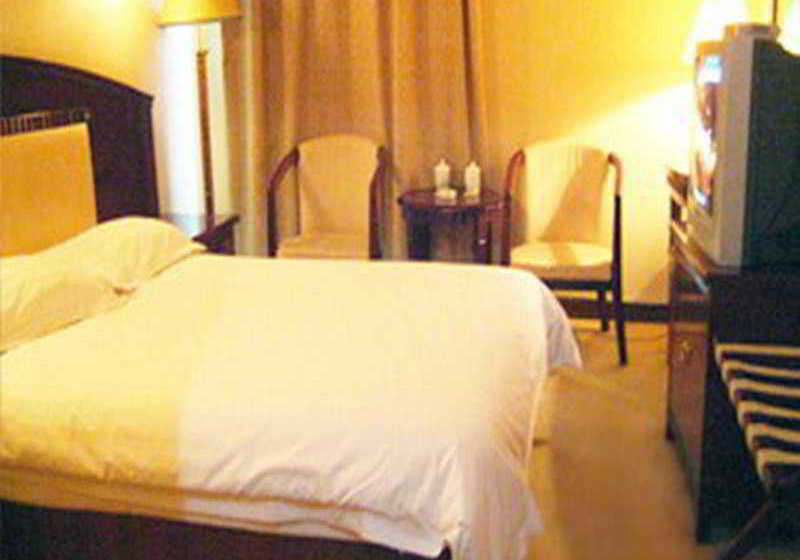 בית מלון כפרי Guomen Business