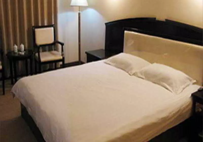 Hotel Guomen Business