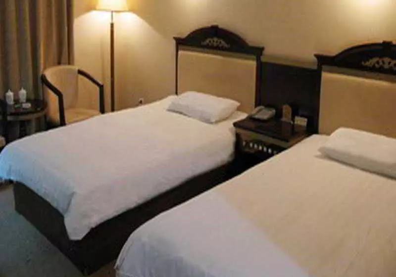 Hotel Guomen Business