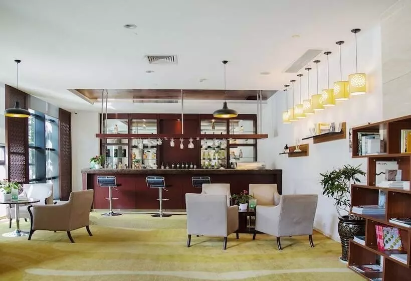 Отель Holiday Inn Hangzhou Cbd, An Ihg