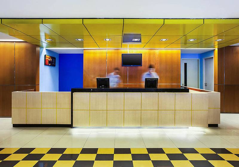 בית מלון כפרי Ibis Budget Jakarta Menteng