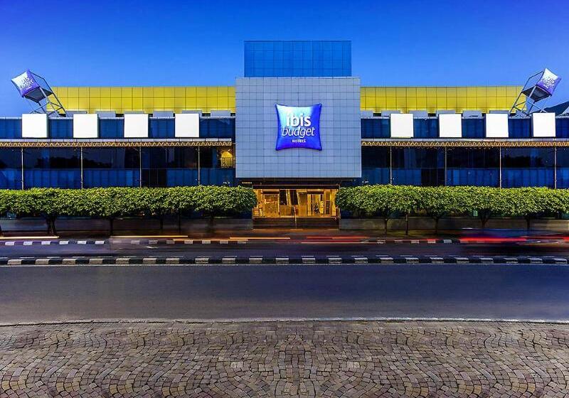 בית מלון כפרי Ibis Budget Jakarta Menteng