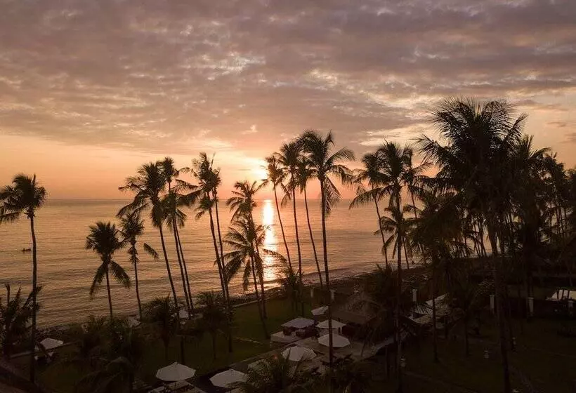 Hotel Kubu Indah Dive & Spa Resort